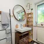Eg Links Helle 70m 2-zimmer Naehe Salzburg By Interhome Lejlighed