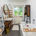 Eg Links Helle 70m 2-zimmer Naehe Salzburg By Interhome Lejlighed