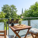 Lejlighed Eg Links Helle 70m 2-zimmer Naehe Salzburg By Interhome Freilassing